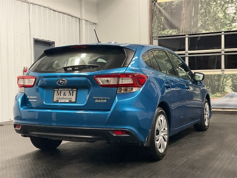 2017 Subaru Impreza   - Photo 7 - Gladstone, OR 97027