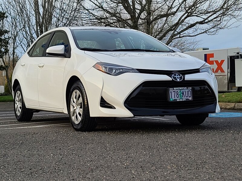 2018 Toyota Corolla LE / Lane Depart Alert / Dynamic Cruise / 1-OWNER  / Backup CAM / BlueTooth / Fresh Local Trade / Clean Title - Photo 56 - Portland, OR 97217