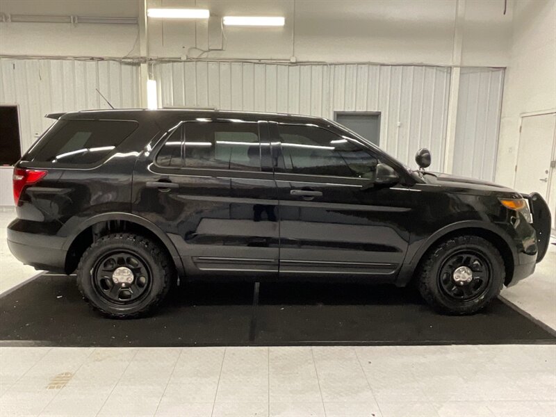 2015 Ford Explorer Police Interceptor 4X4 / 3.7L 6Cyl / 116,000 MILES  / Backup Camera / Excel Cond - Photo 4 - Gladstone, OR 97027