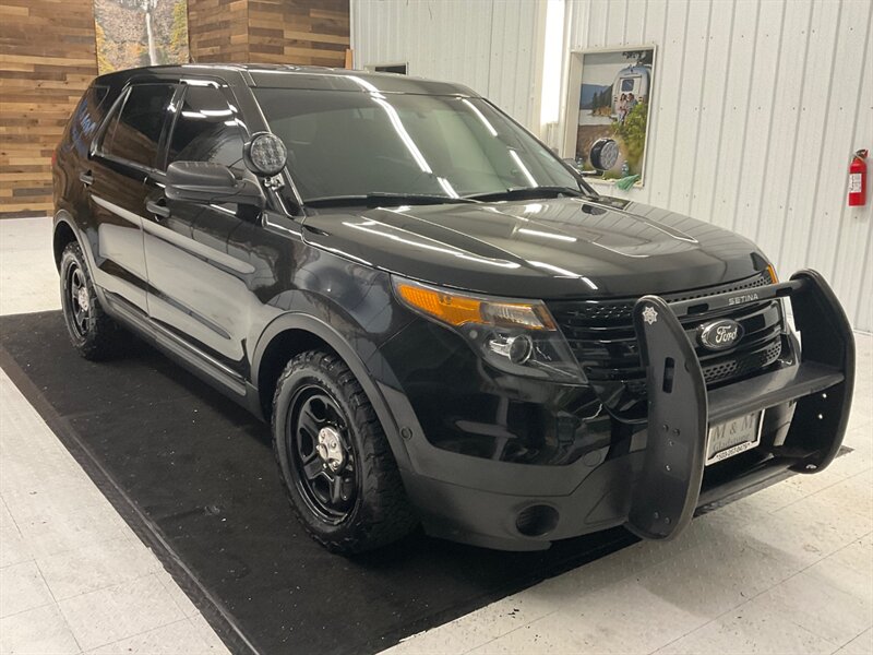 2015 Ford Explorer Police Interceptor 4X4 / 3.7L 6Cyl / 116,000 MILES  / Backup Camera / Excel Cond - Photo 2 - Gladstone, OR 97027