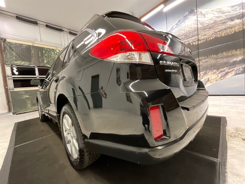 2012 Subaru Outback 2.5i Limited Wagon 2.5L 4Cyl / Leather Heated Seat  / Backup Camera / Sunroof / Excel Cond / 98,000 MILES - Photo 10 - Gladstone, OR 97027