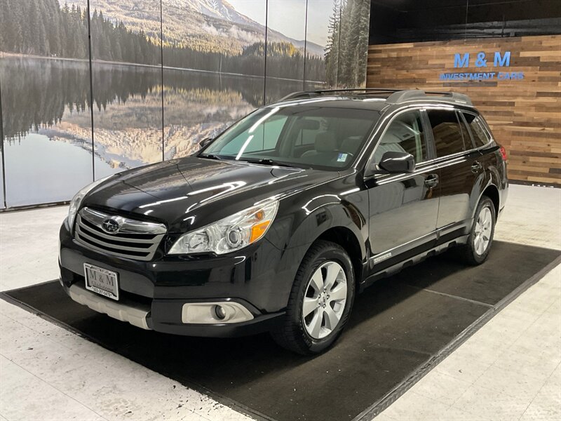 2012 Subaru Outback 2.5i Limited Wagon 2.5L 4Cyl / Leather Heated Seat  / Backup Camera / Sunroof / Excel Cond / 98,000 MILES - Photo 1 - Gladstone, OR 97027