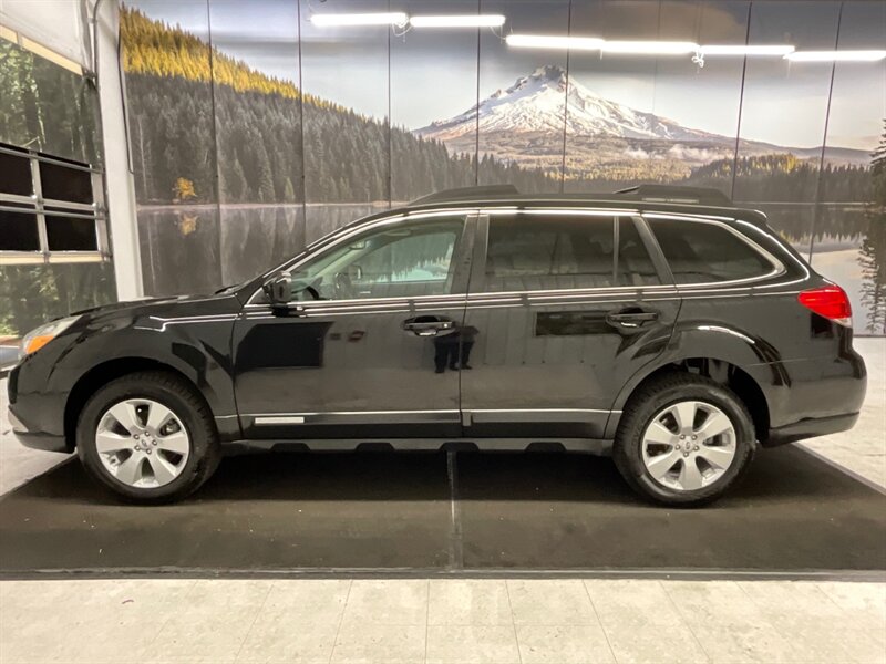 2012 Subaru Outback 2.5i Limited Wagon 2.5L 4Cyl / Leather Heated Seat  / Backup Camera / Sunroof / Excel Cond / 98,000 MILES - Photo 3 - Gladstone, OR 97027