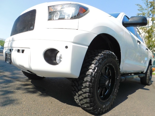 2008 Toyota Tundra CREW MAX 4X4 LIMITED / TRD OFF ROAD / NAV / LIFTED   - Photo 9 - Portland, OR 97217