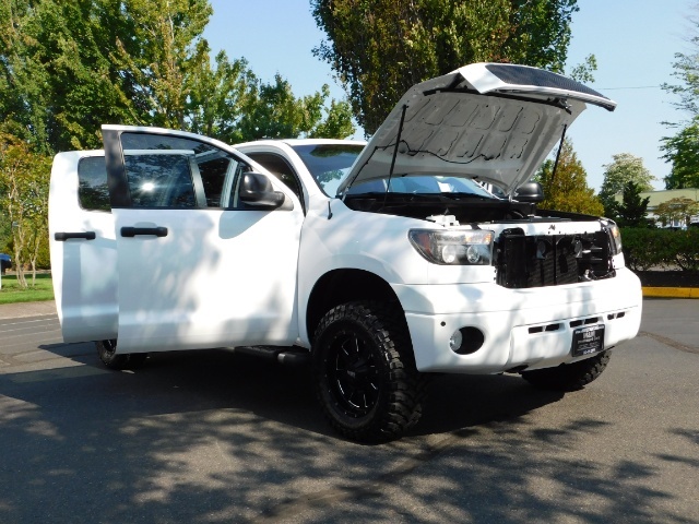 2008 Toyota Tundra CREW MAX 4X4 LIMITED / TRD OFF ROAD / NAV / LIFTED   - Photo 28 - Portland, OR 97217