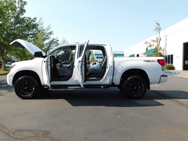 2008 Toyota Tundra CREW MAX 4X4 LIMITED / TRD OFF ROAD / NAV / LIFTED   - Photo 21 - Portland, OR 97217