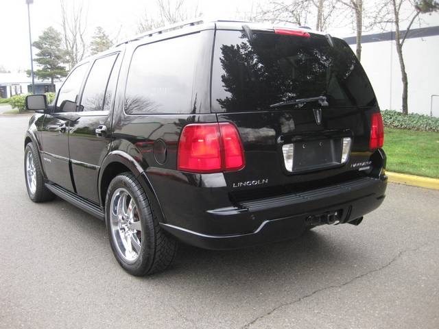 2006 Lincoln Navigator Luxury   - Photo 3 - Portland, OR 97217