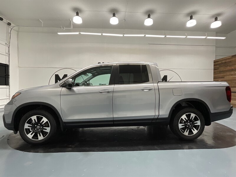 2020 Honda Ridgeline RTL Pickup 4X4 / V6 / Leather / 1-OWNER / 24K MILE  / LOCAL HONDA - Photo 3 - Gladstone, OR 97027