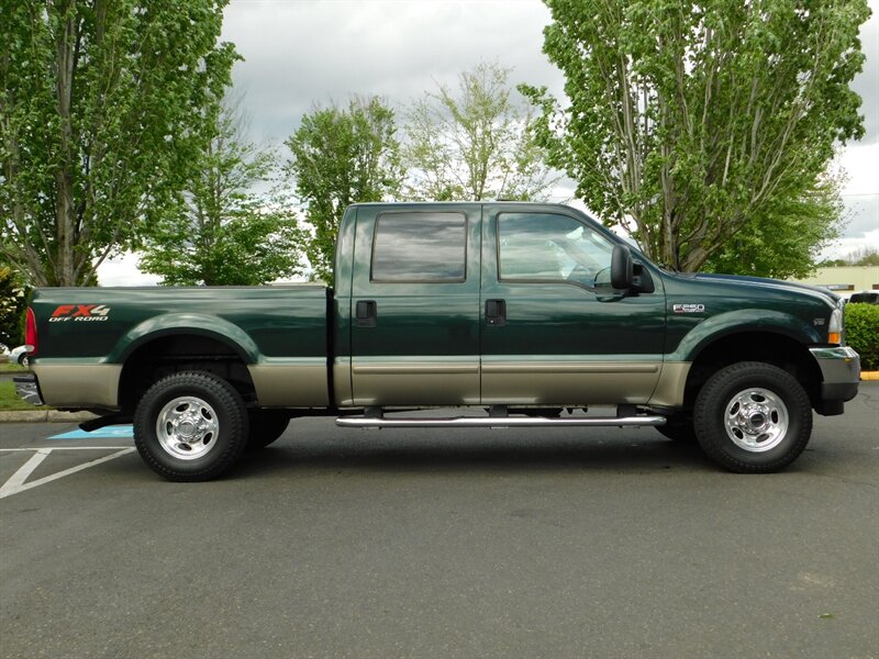 2003 Ford F-250 Super Duty Lariat Crew Cab 4X4/ V10 Gas / CLEAN   - Photo 4 - Portland, OR 97217