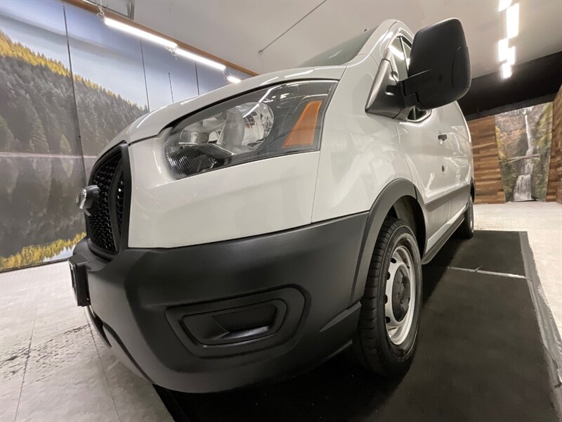 2021 Ford Transit 150 CARGO VAN Low Roof / 3.5L V6 / 14,000 MILES  / Backup Camera / 1-Owner / SWB - Photo 28 - Gladstone, OR 97027