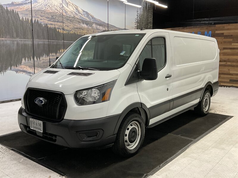 2021 Ford Transit 150 CARGO VAN Low Roof / 3.5L V6 / 14,000 MILES  / Backup Camera / 1-Owner / SWB - Photo 1 - Gladstone, OR 97027