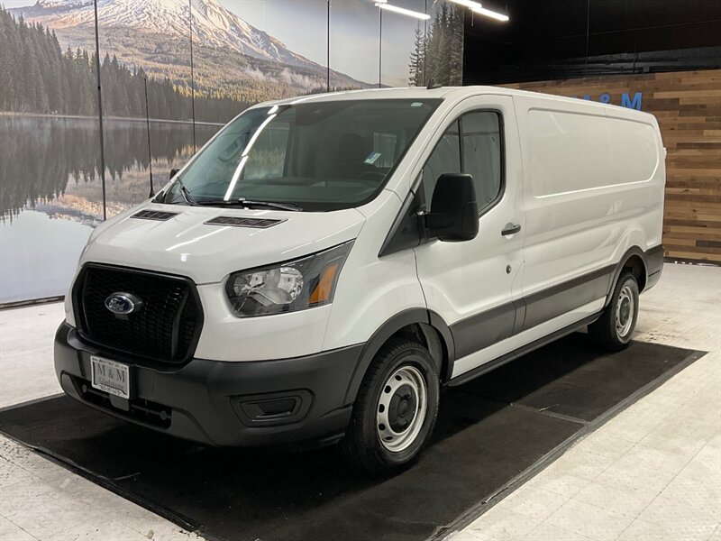 2021 Ford Transit 150 CARGO VAN Low Roof / 3.5L V6 / 14,000 MILES  / Backup Camera / 1-Owner / SWB - Photo 25 - Gladstone, OR 97027