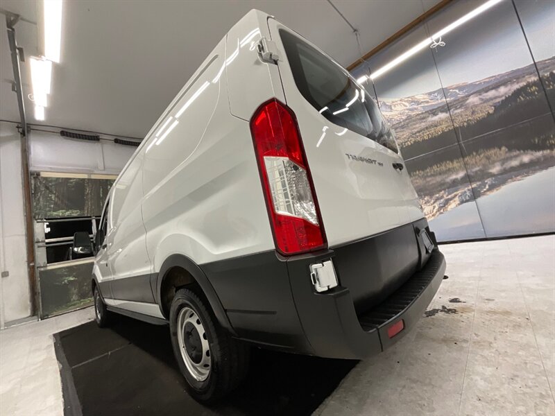 2021 Ford Transit 150 CARGO VAN Low Roof / 3.5L V6 / 14,000 MILES  / Backup Camera / 1-Owner / SWB - Photo 26 - Gladstone, OR 97027