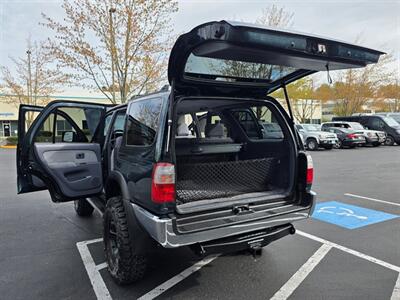 1998 Toyota 4Runner 4X4 / NEW TIMING BELT / NEW LIFT + TIRES / 1-OWNER  / V6 3.4L / IMMACULATE !! - Photo 27 - Portland, OR 97217