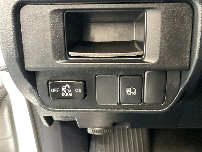 2019 Toyota Tacoma SR5 V6 Double Cab 4X4 /LIFTED w. NEW WHEELS &TIRES  / Backup Camera / LONG BED / ZERO RUST / 57K MILES - Photo 47 - Gladstone, OR 97027