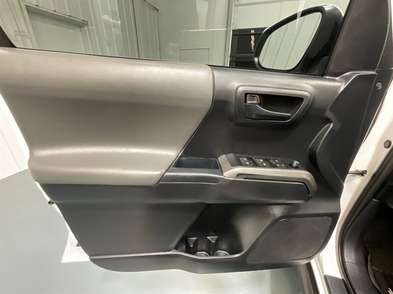 2019 Toyota Tacoma SR5 V6 Double Cab 4X4 /LIFTED w. NEW WHEELS &TIRES  / Backup Camera / LONG BED / ZERO RUST / 57K MILES - Photo 32 - Gladstone, OR 97027