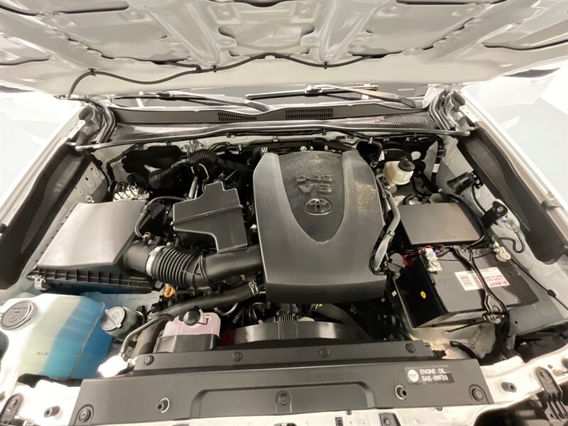2019 Toyota Tacoma SR5 V6 Double Cab 4X4 /LIFTED w. NEW WHEELS &TIRES  / Backup Camera / LONG BED / ZERO RUST / 57K MILES - Photo 54 - Gladstone, OR 97027
