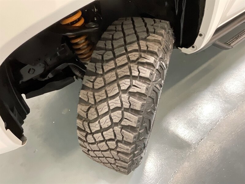 2019 Toyota Tacoma SR5 V6 Double Cab 4X4 /LIFTED w. NEW WHEELS &TIRES  / Backup Camera / LONG BED / ZERO RUST / 57K MILES - Photo 23 - Gladstone, OR 97027