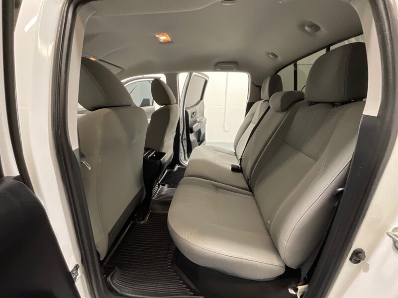 2019 Toyota Tacoma SR5 V6 Double Cab 4X4 /LIFTED w. NEW WHEELS &TIRES  / Backup Camera / LONG BED / ZERO RUST / 57K MILES - Photo 12 - Gladstone, OR 97027
