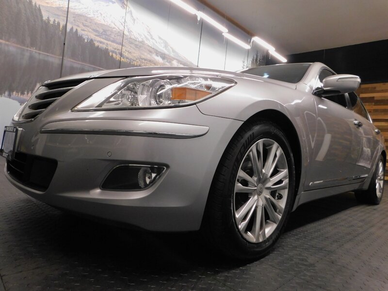 2010 Hyundai Genesis 4.6L V8 Technology P   - Photo 9 - Gladstone, OR 97027