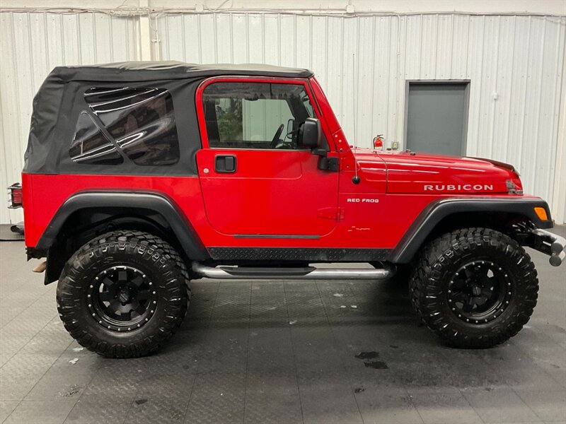 2005 Jeep Wrangler Rubicon 2Dr 4X4 / 4.0L 6Cyl / 6-SPEED / LIFTED  BRAND NEW TOP / LIFTED w/ MUD TIRES / WINCH & GRILL GUARD / SHARP & CLEAN !! - Photo 4 - Gladstone, OR 97027