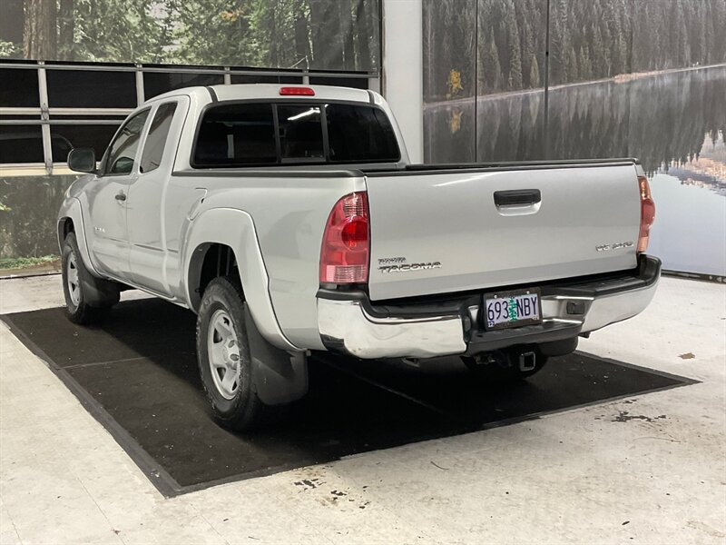 2005 Toyota Tacoma V6 Access Cab 4X4 / 4.0L V6 / 6-SPEED MANUAL  / RUST FREE / Towing Package / 154K MILES - Photo 7 - Gladstone, OR 97027