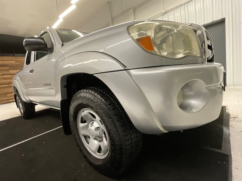 2005 Toyota Tacoma V6 Access Cab 4X4 / 4.0L V6 / 6-SPEED MANUAL  / RUST FREE / Towing Package / 154K MILES - Photo 9 - Gladstone, OR 97027