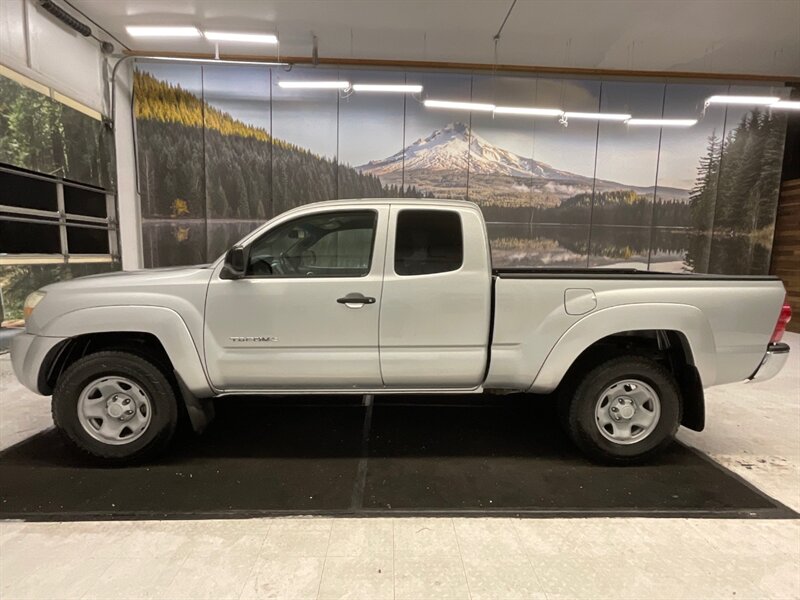 2005 Toyota Tacoma V6 Access Cab 4X4 / 4.0L V6 / 6-SPEED MANUAL  / RUST FREE / Towing Package / 154K MILES - Photo 3 - Gladstone, OR 97027