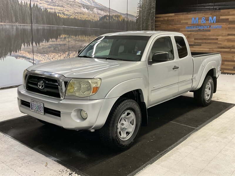 2005 Toyota Tacoma V6 Access Cab 4X4 / 4.0L V6 / 6-SPEED MANUAL  / RUST FREE / Towing Package / 154K MILES - Photo 1 - Gladstone, OR 97027