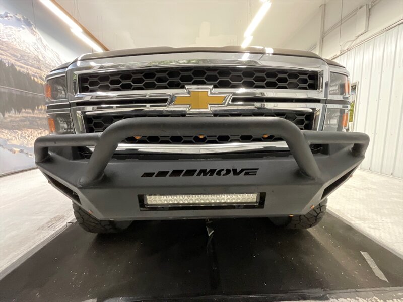 2015 Chevrolet Silverado 1500 LT Double Cab 4X4 / 5.3L V8 / LIFTED & CUSTOM  / LIFTED w. 35 " Tires & 18 " Fuel Wheels / 75K MILES - Photo 13 - Gladstone, OR 97027