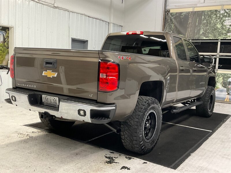 2015 Chevrolet Silverado 1500 LT Double Cab 4X4 / 5.3L V8 / LIFTED & CUSTOM  / LIFTED w. 35 " Tires & 18 " Fuel Wheels / 75K MILES - Photo 8 - Gladstone, OR 97027