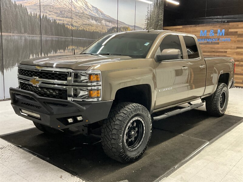 2015 Chevrolet Silverado 1500 LT Double Cab 4X4 / 5.3L V8 / LIFTED & CUSTOM  / LIFTED w. 35 " Tires & 18 " Fuel Wheels / 75K MILES - Photo 34 - Gladstone, OR 97027