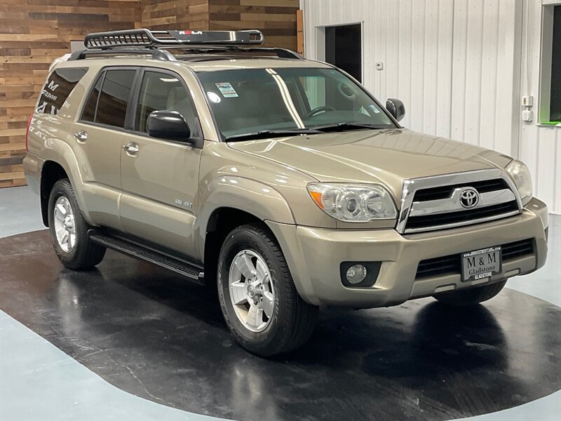 2006 Toyota 4Runner SR5 Sport Utility 4X4 / V6 / LOCAL RUST FREE  / Diff Locks / Excel Cond - Photo 2 - Gladstone, OR 97027