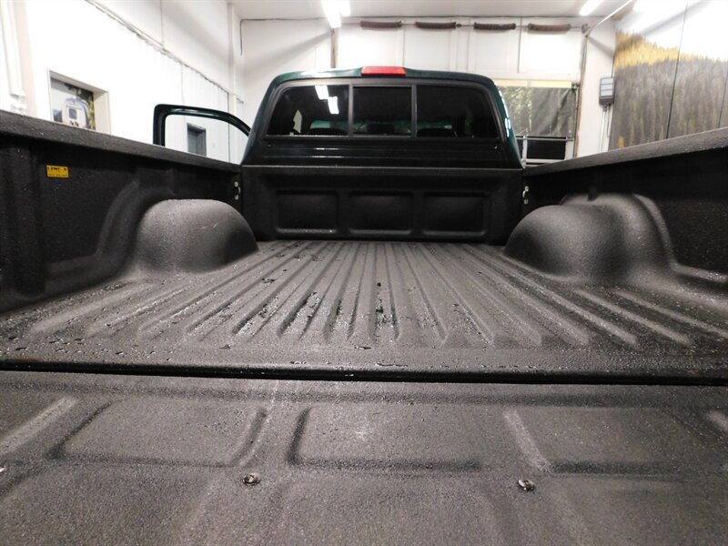 2001 Toyota Tacoma V6 SR5 4X4 / 3.4L V6   - Photo 22 - Gladstone, OR 97027