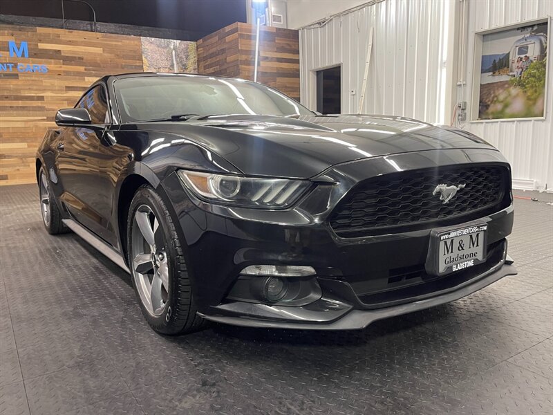 2015 Ford Mustang V6 Coupe / 3.7L V6 /   - Photo 2 - Gladstone, OR 97027