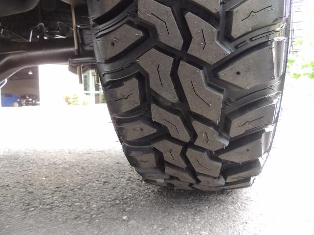 2011 Toyota Tacoma SR5 PreRunner / 4Cyl / LIFTED LIFTED - Photo 23 - Portland, OR 97217