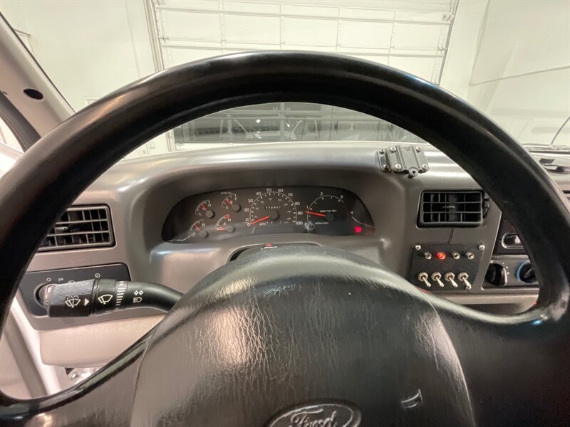2001 Ford F-550 SUPER DUTY Regular Cab 7.3L DIESEL /DUALLY/6-SPEED /6-NEW TIRES / ZERO RUST / FLAT BED /12 FT BED with 8 FT WIDE - Photo 38 - Gladstone, OR 97027