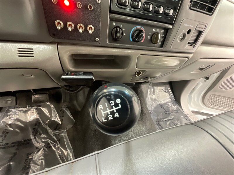 2001 Ford F-550 SUPER DUTY Regular Cab 7.3L DIESEL /DUALLY/6-SPEED /6-NEW TIRES / ZERO RUST / FLAT BED /12 FT BED with 8 FT WIDE - Photo 14 - Gladstone, OR 97027