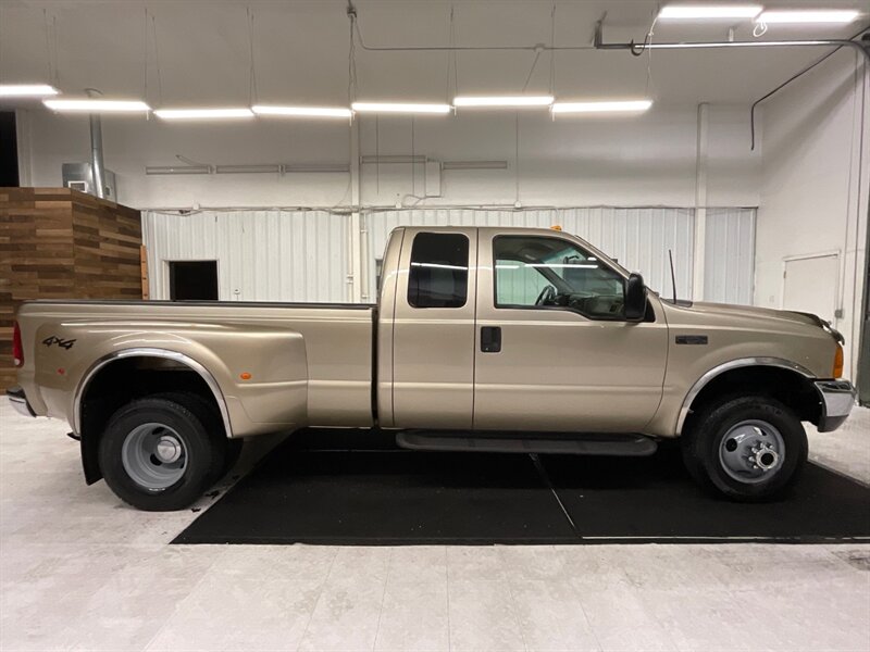 2000 Ford F-350 XLT 4dr 4X4 / 7.3L DIESEL / DUALLY / LOW MILES  / Rust free / LOCAL TRUCK / Long bed Dually - Photo 4 - Gladstone, OR 97027