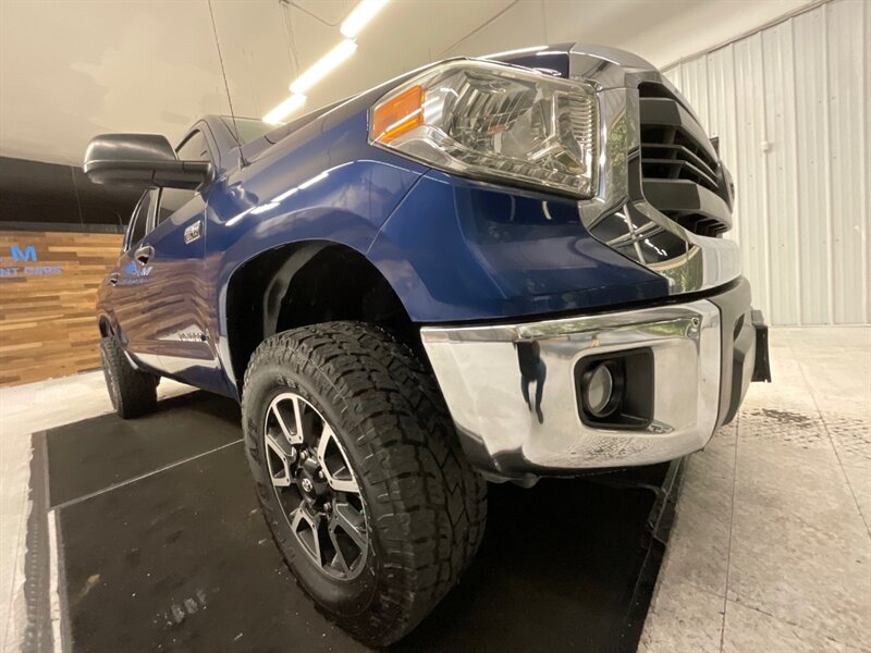 2014 Toyota Tundra SR5  / ONLY 80K MILES - Photo 9 - Gladstone, OR 97027