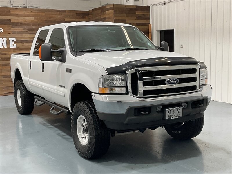 2003 Ford F-250 XLT / 4x4 / 7.3L DIESEL / 6 SPEED MANUAL / LIFTED  / SHORT BED / NO RUST - Photo 2 - Gladstone, OR 97027