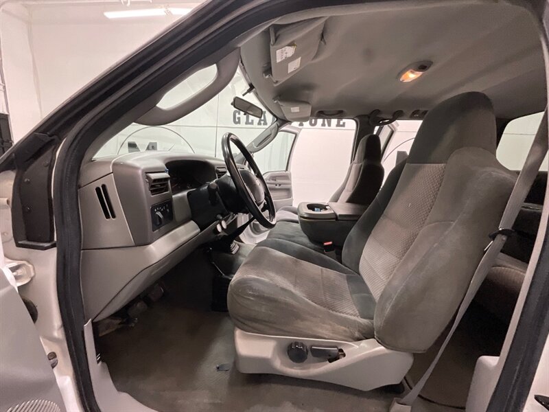 2003 Ford F-250 XLT / 4x4 / 7.3L DIESEL / 6 SPEED MANUAL / LIFTED  / SHORT BED / NO RUST - Photo 13 - Gladstone, OR 97027