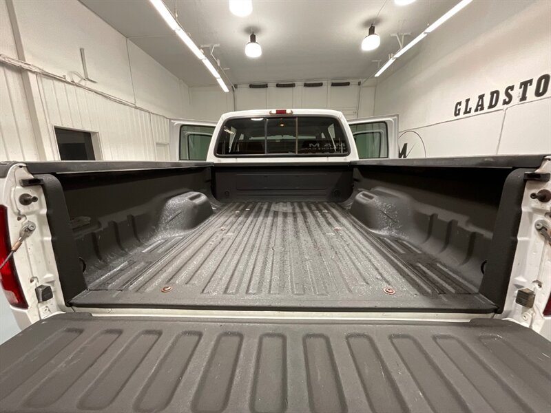 2003 Ford F-250 XLT / 4x4 / 7.3L DIESEL / 6 SPEED MANUAL / LIFTED  / SHORT BED / NO RUST - Photo 10 - Gladstone, OR 97027