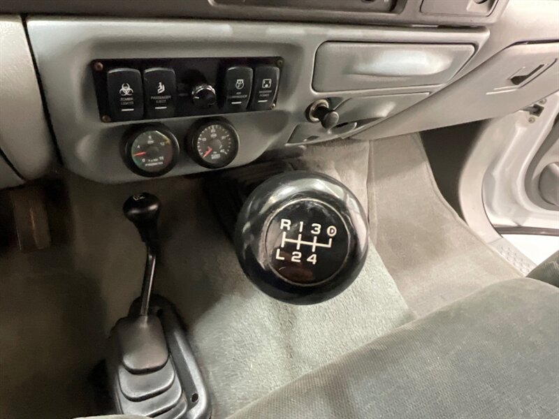 2003 Ford F-250 XLT / 4x4 / 7.3L DIESEL / 6 SPEED MANUAL / LIFTED  / SHORT BED / NO RUST - Photo 20 - Gladstone, OR 97027