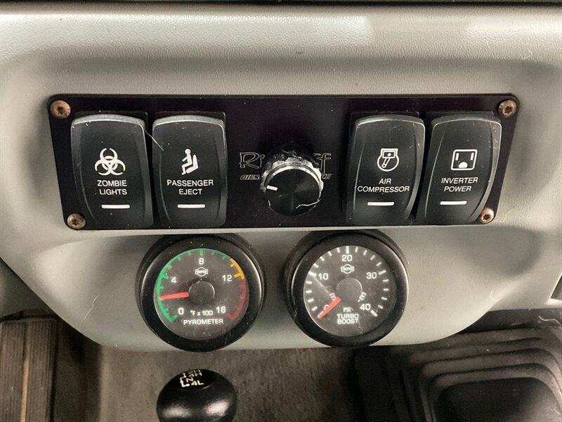 2003 Ford F-250 XLT / 4x4 / 7.3L DIESEL / 6 SPEED MANUAL / LIFTED  / SHORT BED / NO RUST - Photo 22 - Gladstone, OR 97027