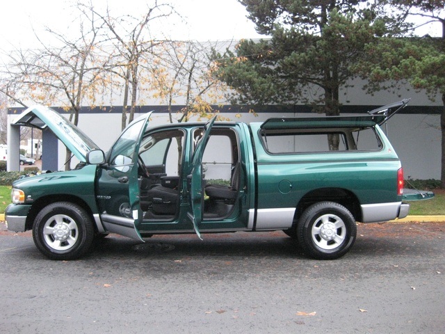 2003 Dodge Ram 2500 SLT/2WD/5.9L Cummins Diesel/102k miles   - Photo 9 - Portland, OR 97217