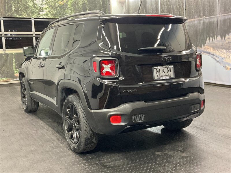 2017 Jeep Renegade Altitude 4X4 / Backu   - Photo 23 - Gladstone, OR 97027