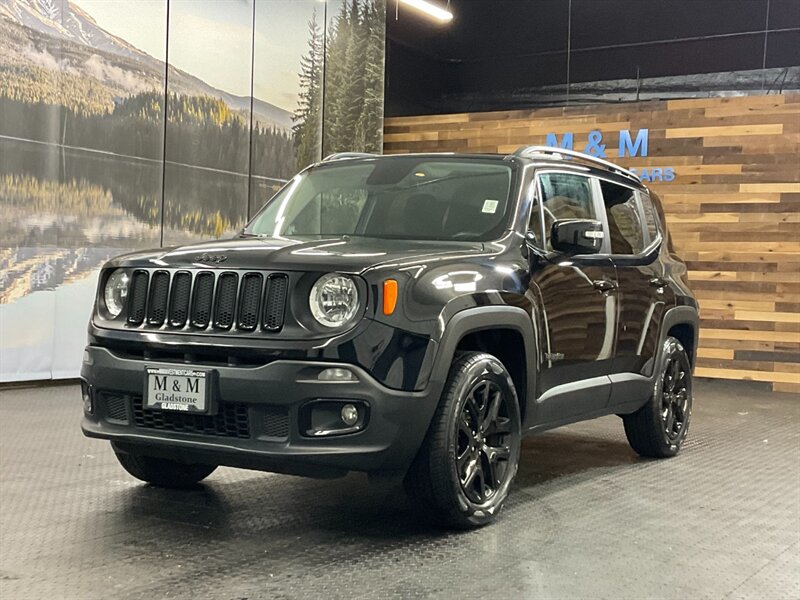 2017 Jeep Renegade Altitude 4X4 / Backu   - Photo 1 - Gladstone, OR 97027