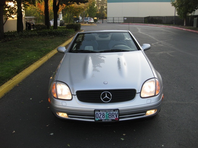 1999 Mercedes-Benz SLK230 Sport/ Hard Top Convertible/ 88k miles   - Photo 11 - Portland, OR 97217