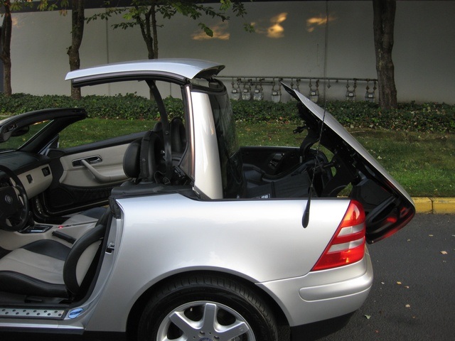 1999 Mercedes-Benz SLK230 Sport/ Hard Top Convertible/ 88k miles   - Photo 36 - Portland, OR 97217